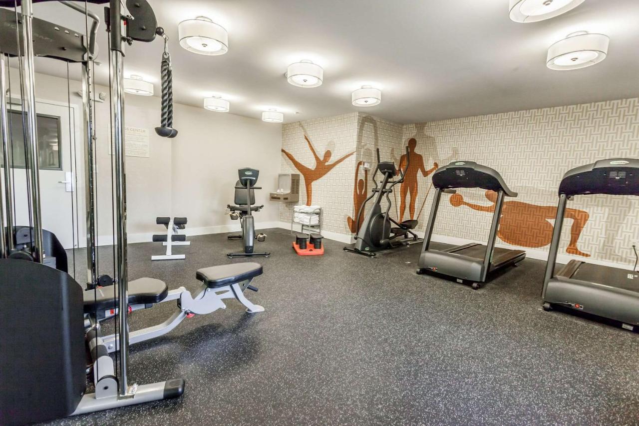 Mainstay Suites Detroit Auburn Hills Buitenkant foto