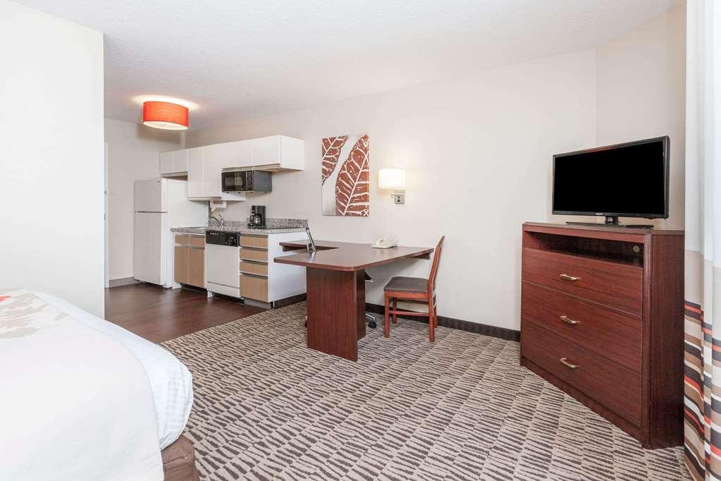Mainstay Suites Detroit Auburn Hills Kamer foto