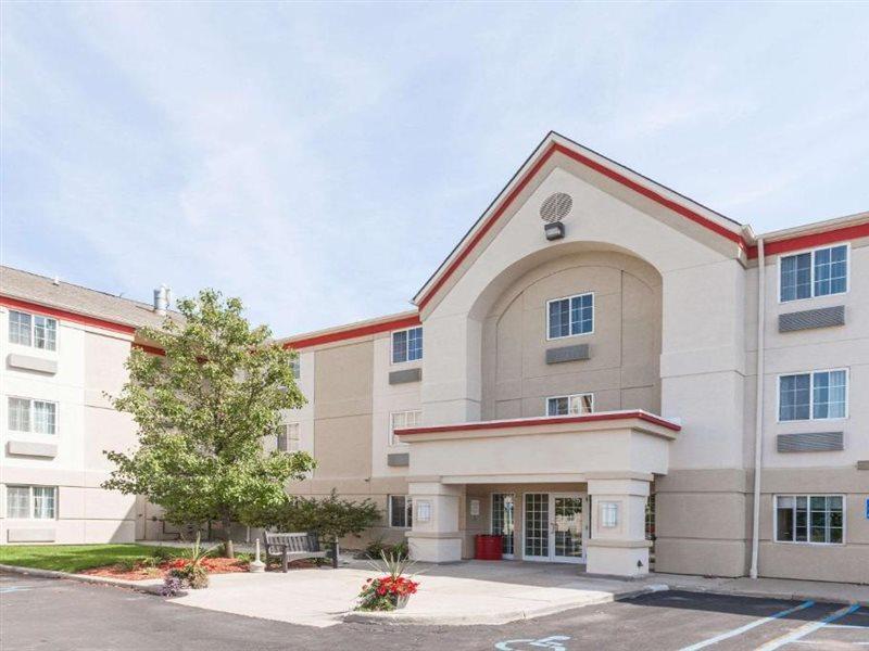 Mainstay Suites Detroit Auburn Hills Buitenkant foto