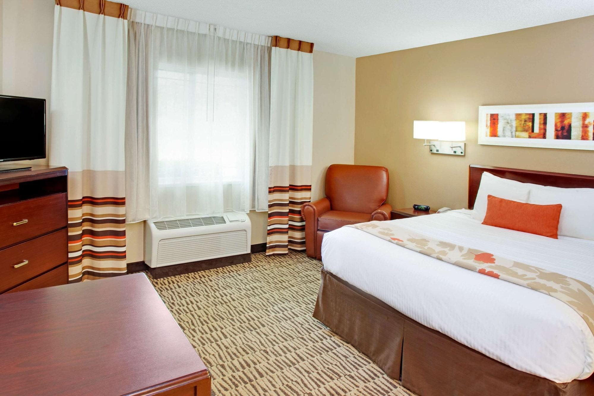 Mainstay Suites Detroit Auburn Hills Buitenkant foto
